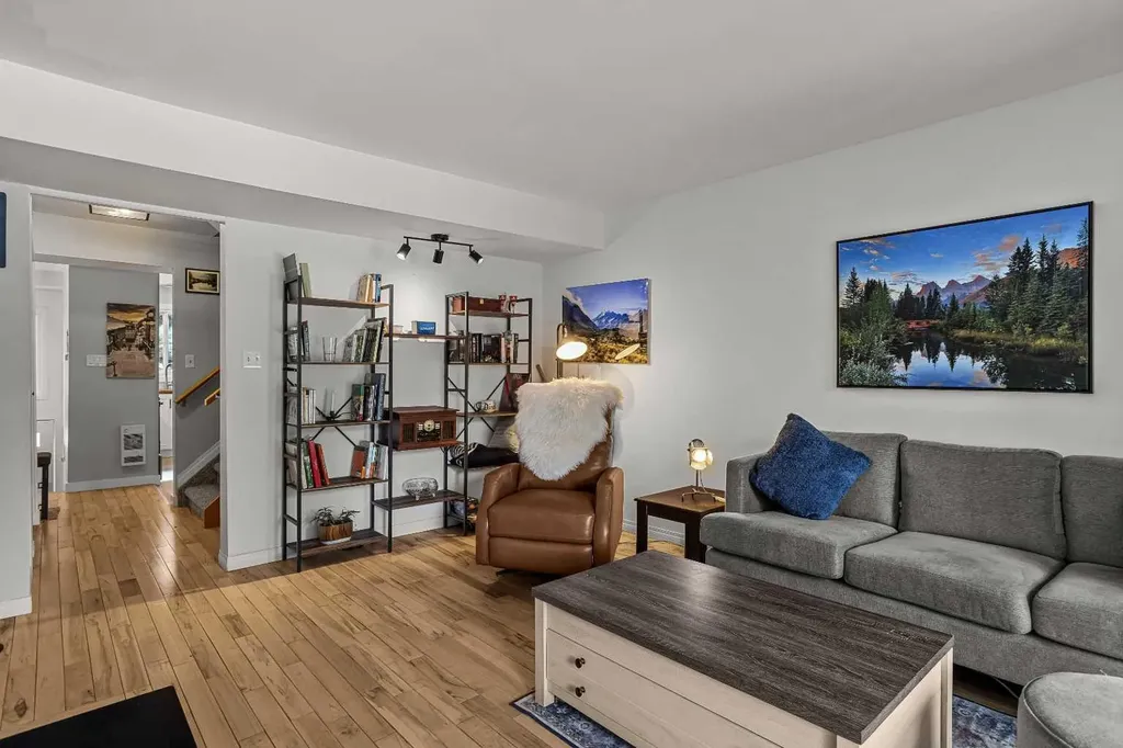 630 3rd Street Canmore AB T1W 2J5
