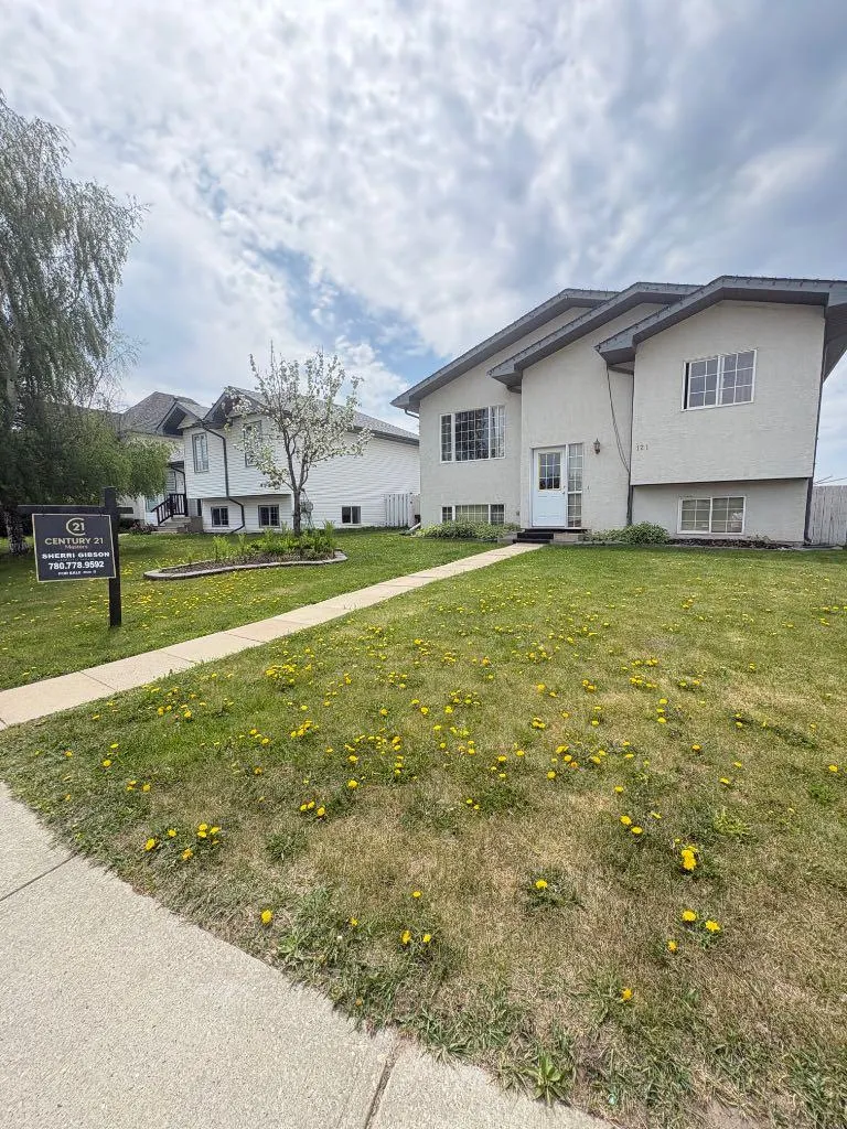 121 Mink Creek Road Whitecourt AB T7S 1C9