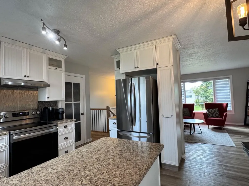10317 117 Street Fairview AB T0H 1L0