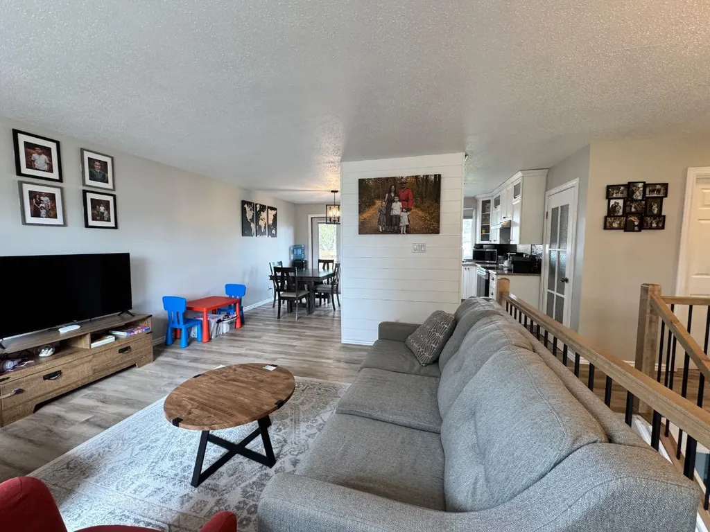 10317 117 Street Fairview AB T0H 1L0
