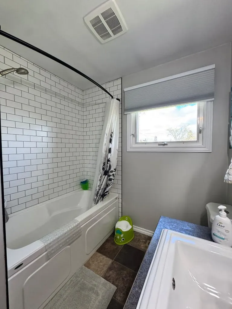 10317 117 Street Fairview AB T0H 1L0