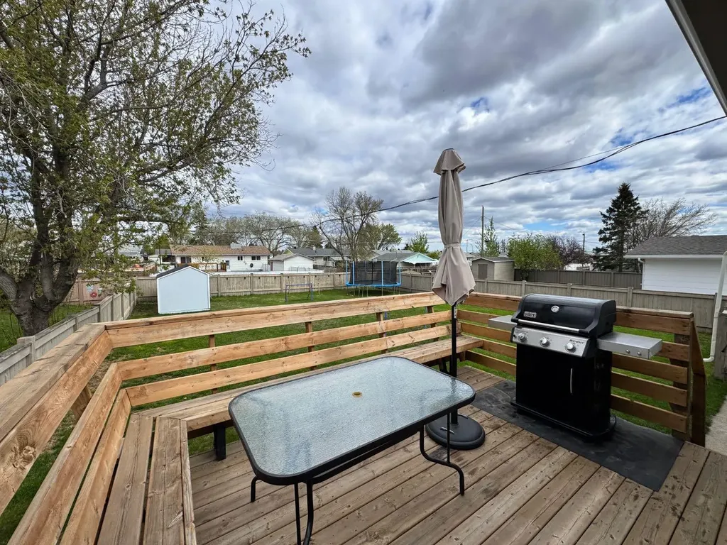 10317 117 Street Fairview AB T0H 1L0