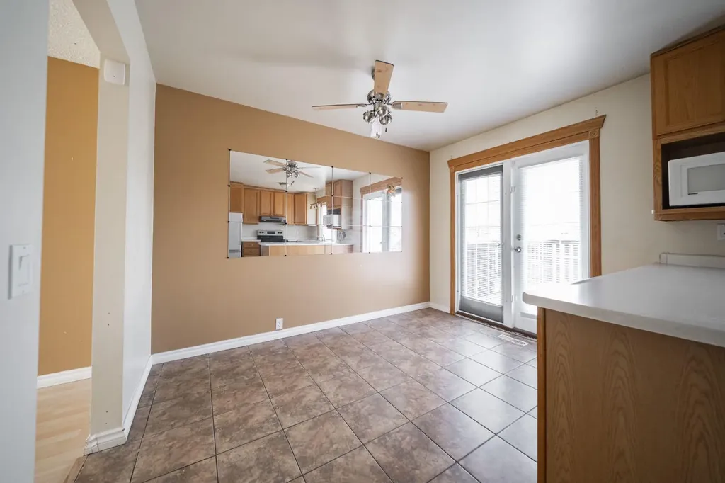 145 Hillcrest Drive Fort Mcmurray AB T9H 3T7