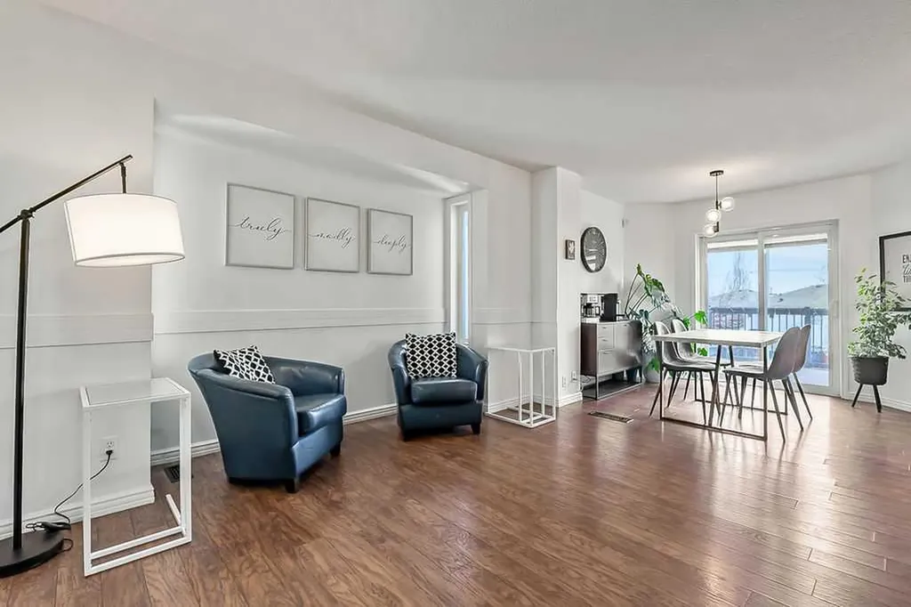 145 Harvest Glen Way NE Calgary AB T3K 4J4