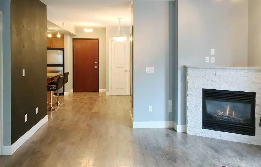 910 5 Avenue SW Calgary AB T2p0c3