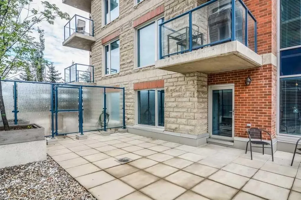 910 5 Avenue SW Calgary AB T2p0c3
