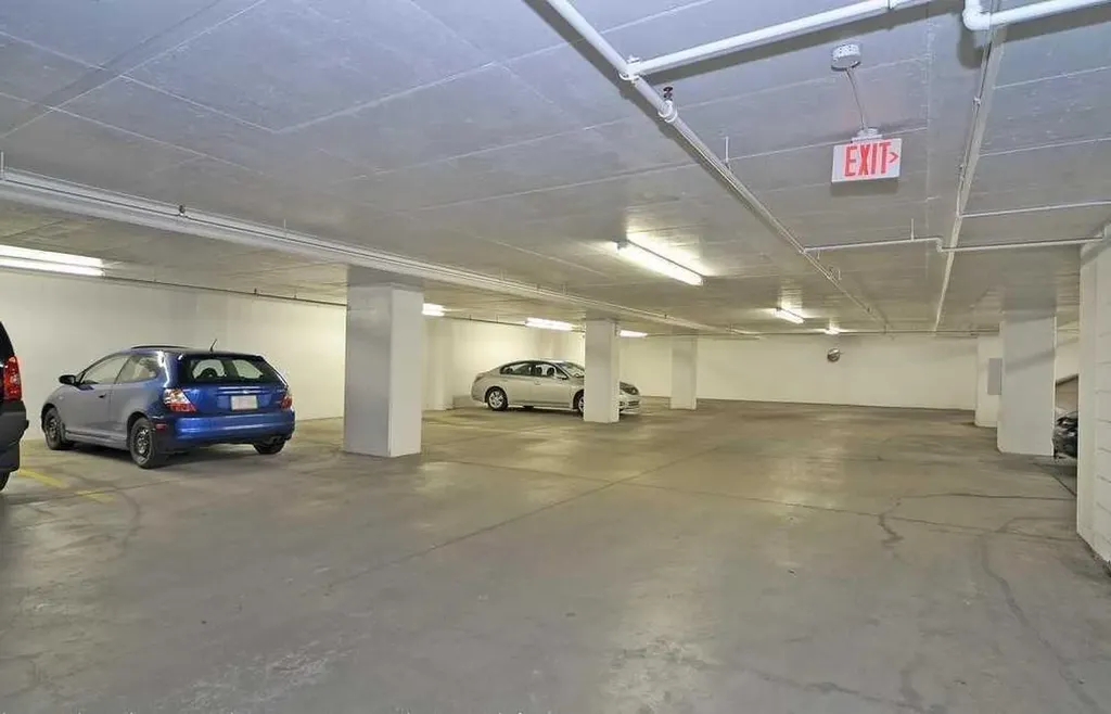 910 5 Avenue SW Calgary AB T2p0c3