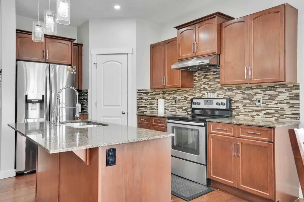 449 Skyview Ranch Way NE Calgary AB T3N0C7