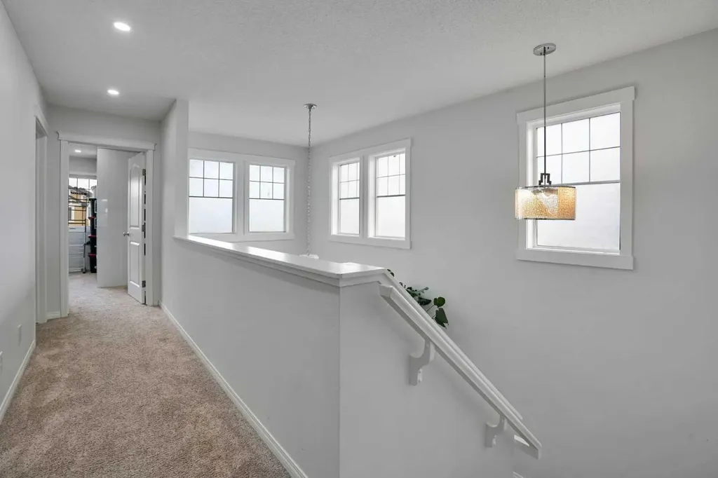 449 Skyview Ranch Way NE Calgary AB T3N0C7