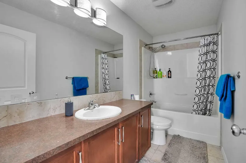 449 Skyview Ranch Way NE Calgary AB T3N0C7