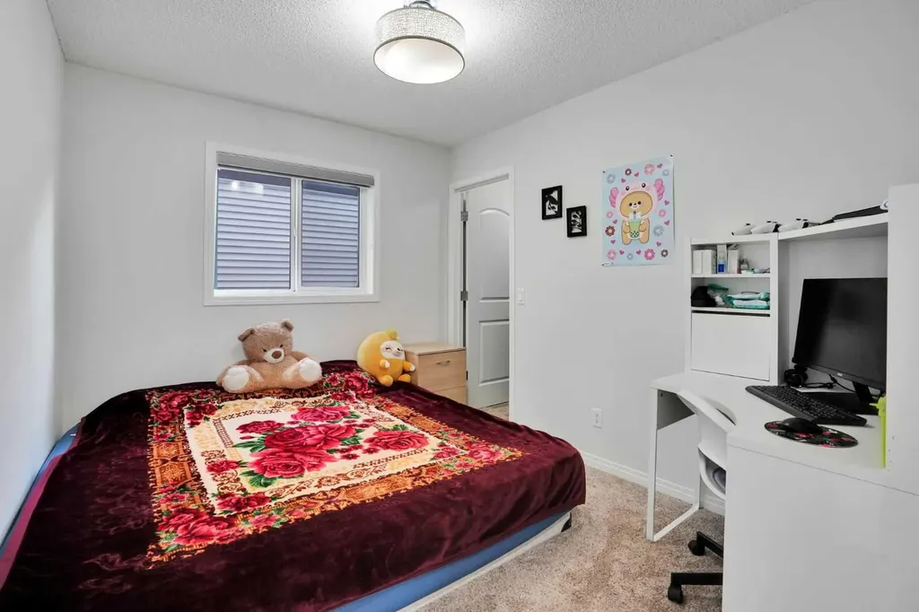 449 Skyview Ranch Way NE Calgary AB T3N0C7