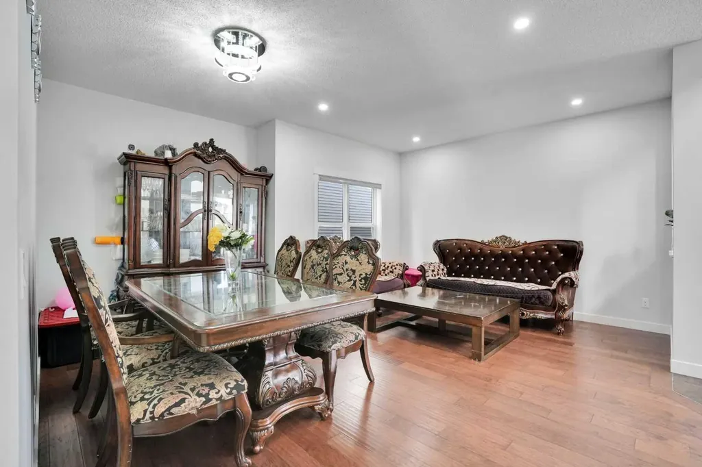 449 Skyview Ranch Way NE Calgary AB T3N0C7