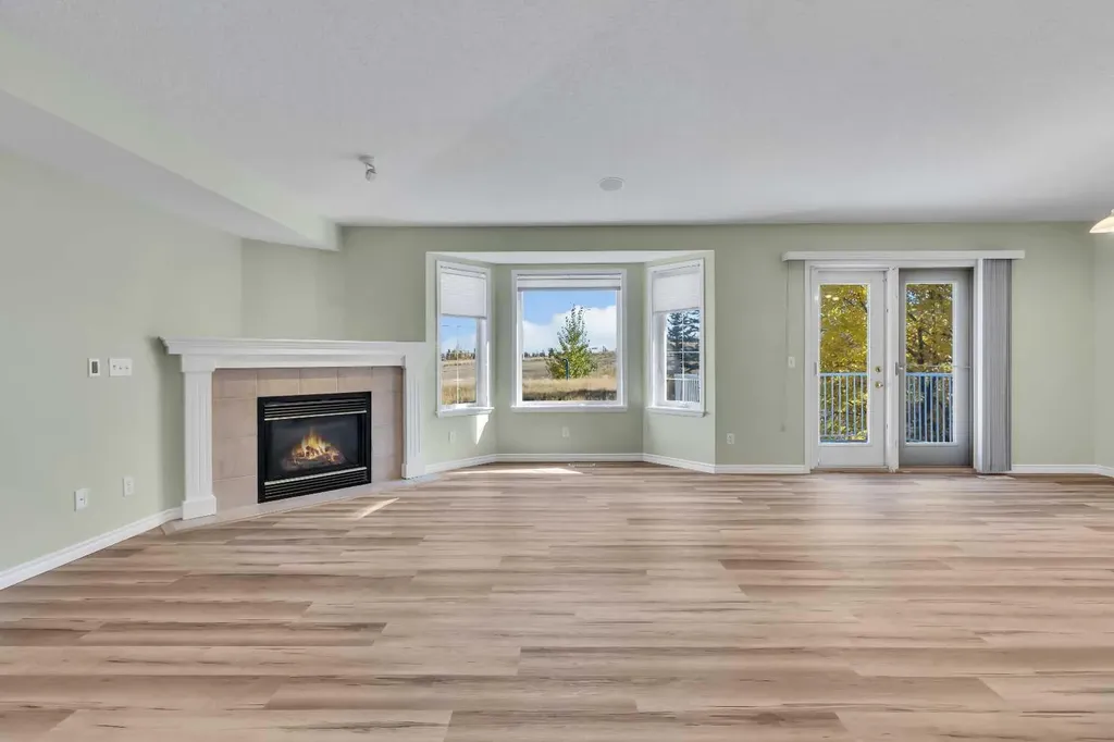 140 Valley Ridge Heights NW Calgary AB T3B 5T3