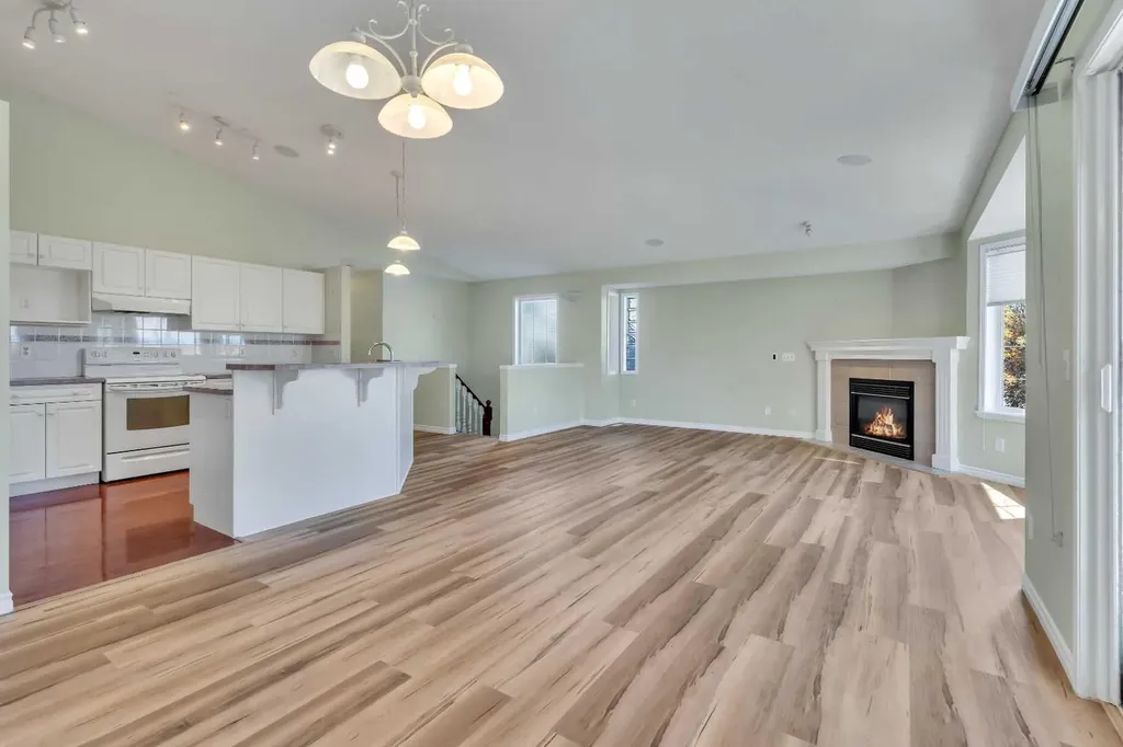 140 Valley Ridge Heights NW Calgary AB T3B 5T3