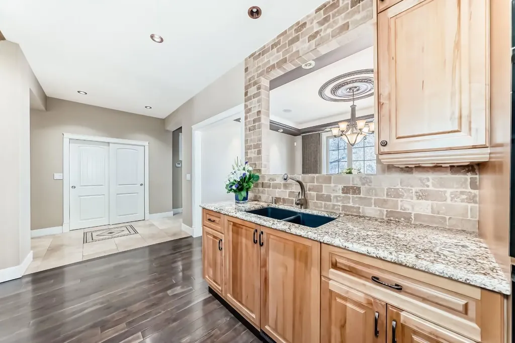 1108 Bellevue Avenue SE Calgary AB T2G 4L1