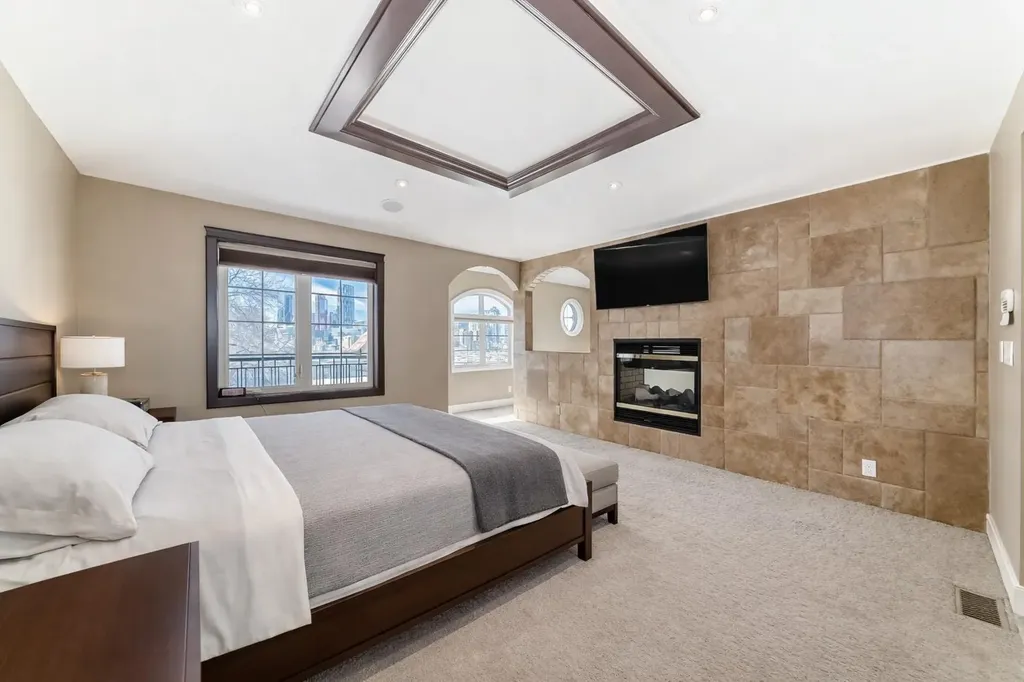 1108 Bellevue Avenue SE Calgary AB T2G 4L1