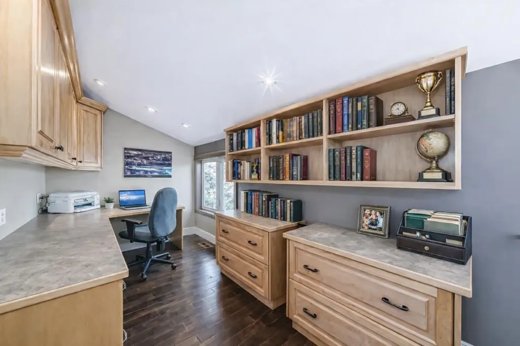1108 Bellevue Avenue SE Calgary AB T2G 4L1