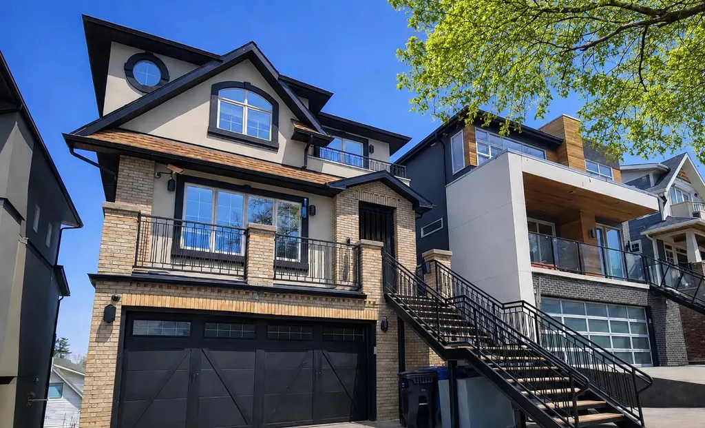 1108 Bellevue Avenue SE Calgary AB T2G 4L1
