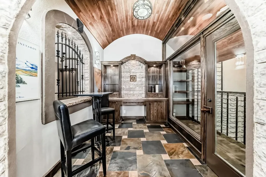 1108 Bellevue Avenue SE Calgary AB T2G 4L1