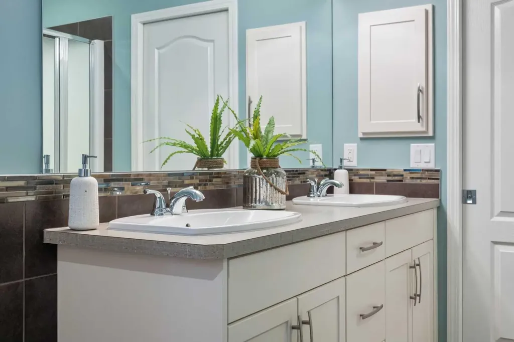 115 Evansborough Crescent NW Calgary AB T3P 0M3