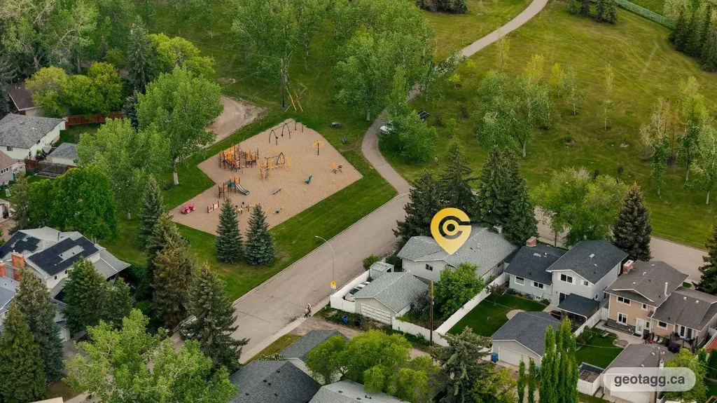 4824 Vegas Way NW Calgary AB T3A 1W1