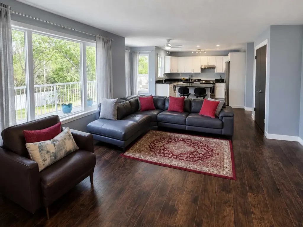 6 Cambria Place Strathmore AB T1P 1L9
