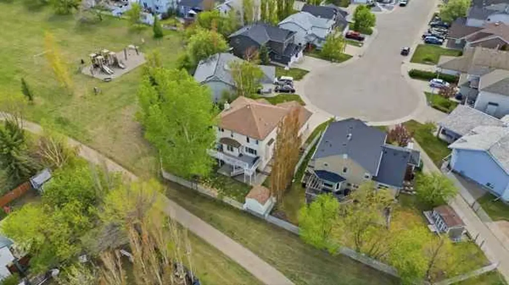 6 Cambria Place Strathmore AB T1P 1L9