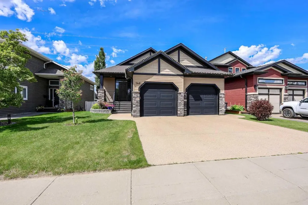 146 Sutherland Close Red Deer AB T4R 0L5