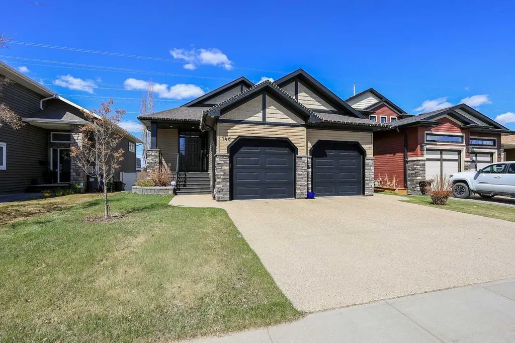 146 Sutherland Close Red Deer AB T4R 0L5