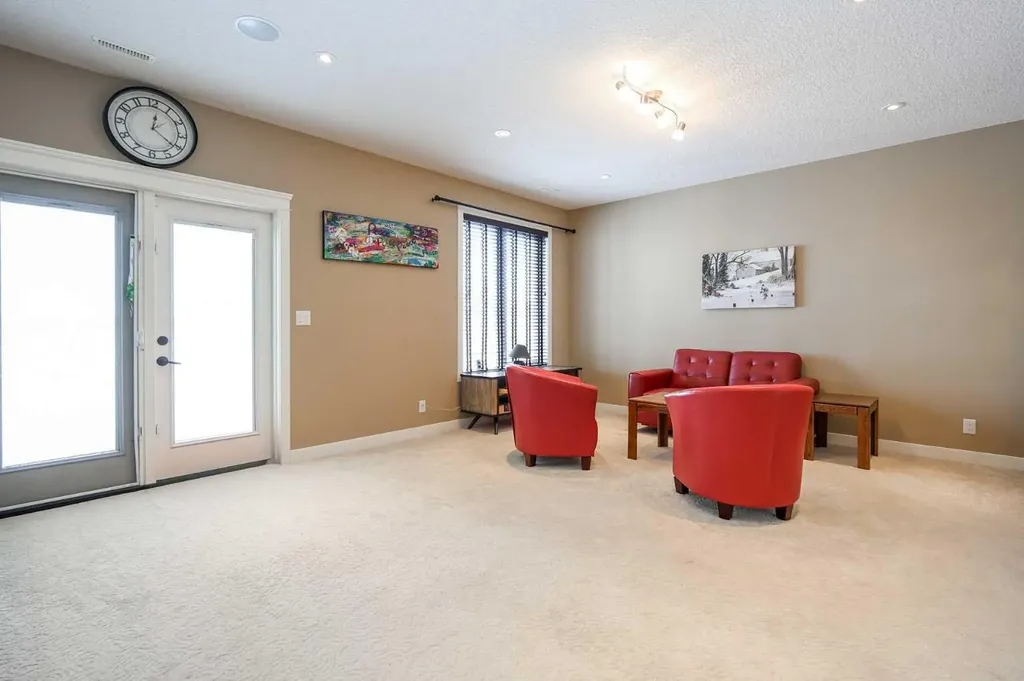 146 Sutherland Close Red Deer AB T4R 0L5