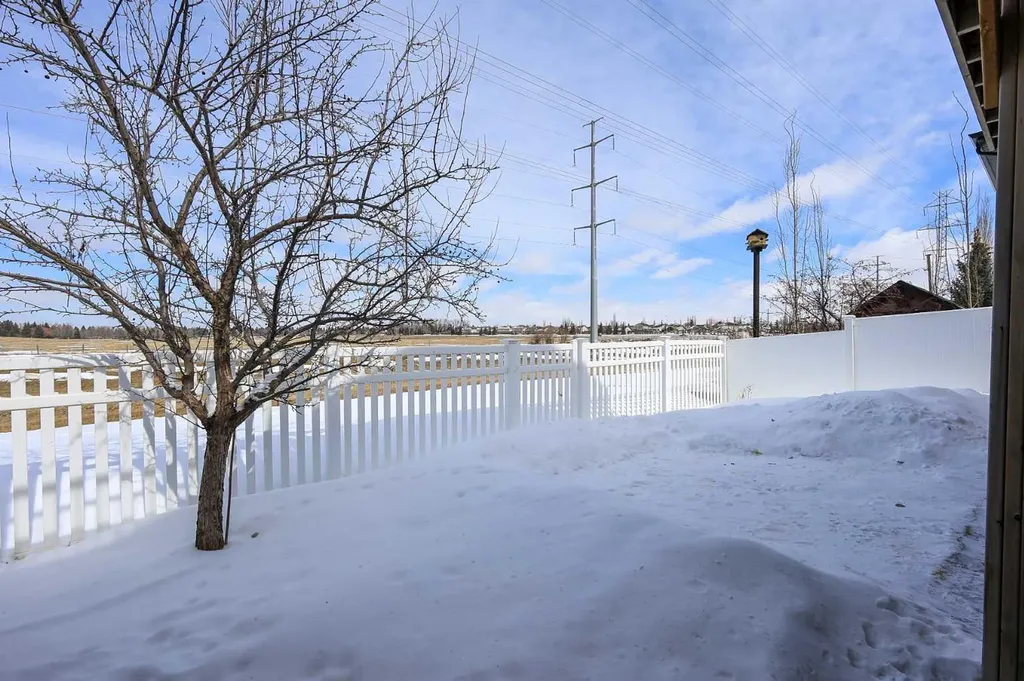 146 Sutherland Close Red Deer AB T4R 0L5