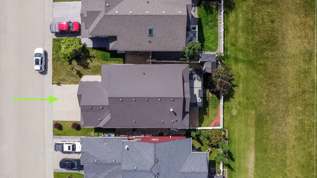 146 Sutherland Close Red Deer AB T4R 0L5