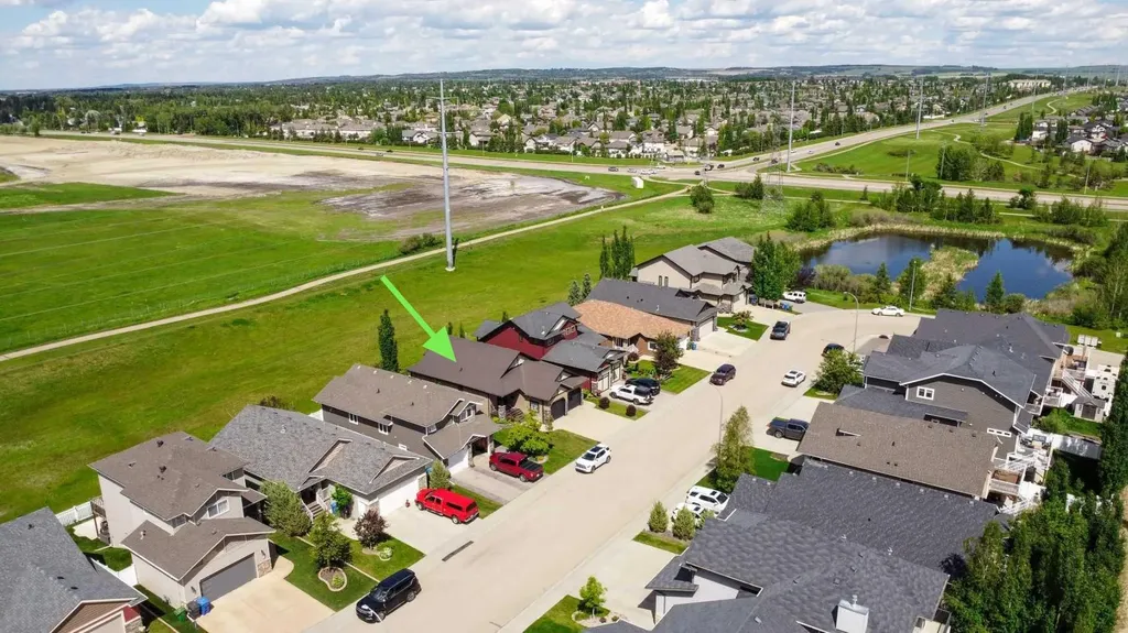 146 Sutherland Close Red Deer AB T4R 0L5