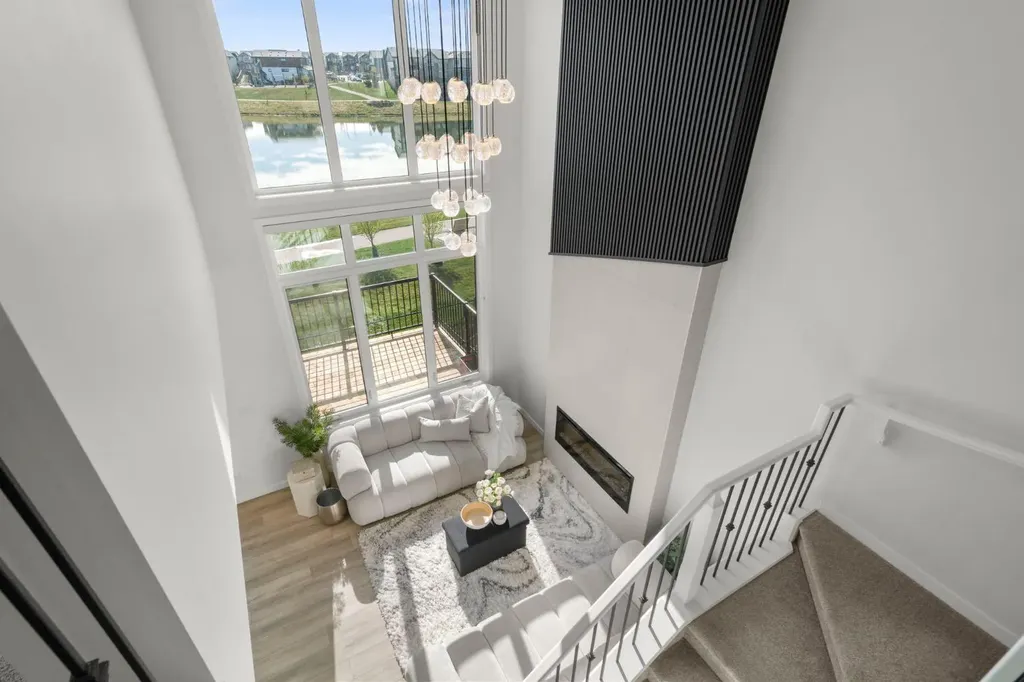 264 Mallard Grove SE Calgary AB T3S 0M8