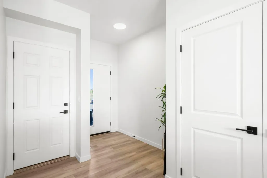 264 Mallard Grove SE Calgary AB T3S 0M8