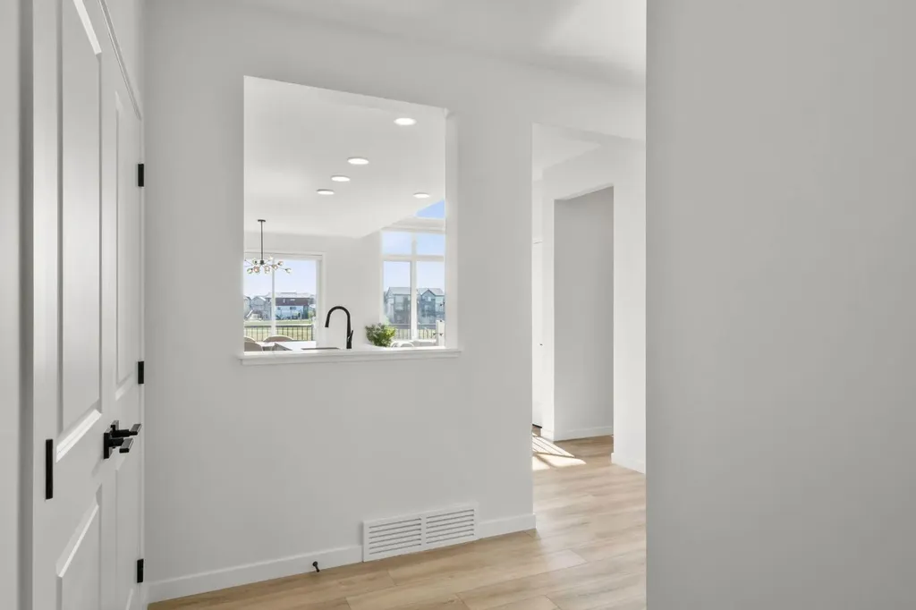 264 Mallard Grove SE Calgary AB T3S 0M8