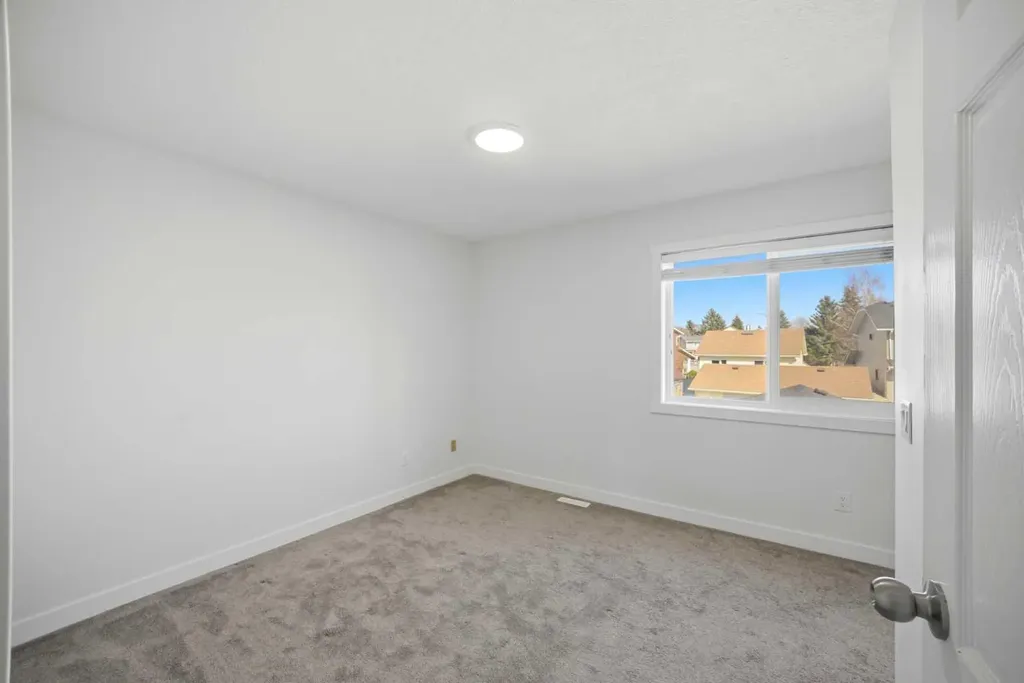 24 Martindale Drive NE Calgary AB T3J2V6