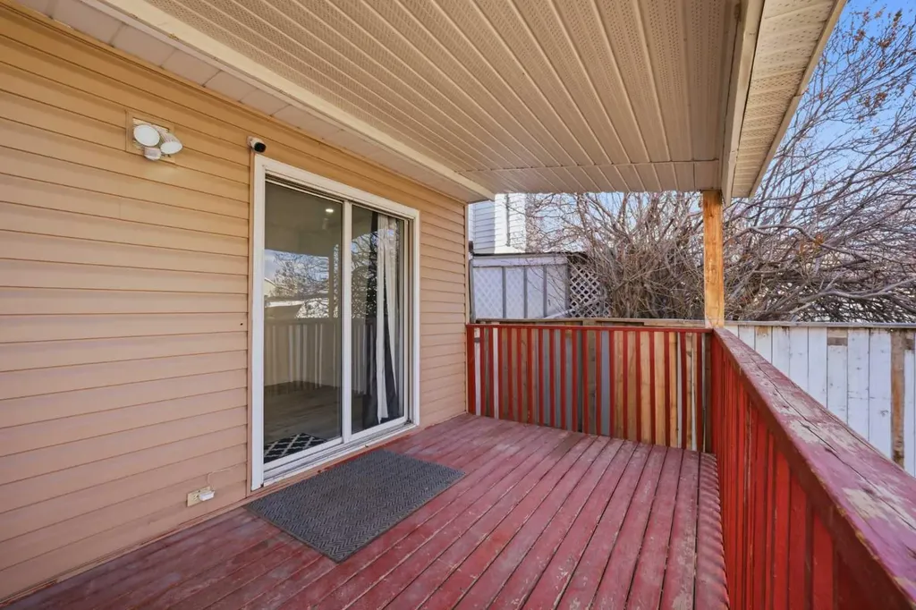 24 Martindale Drive NE Calgary AB T3J2V6