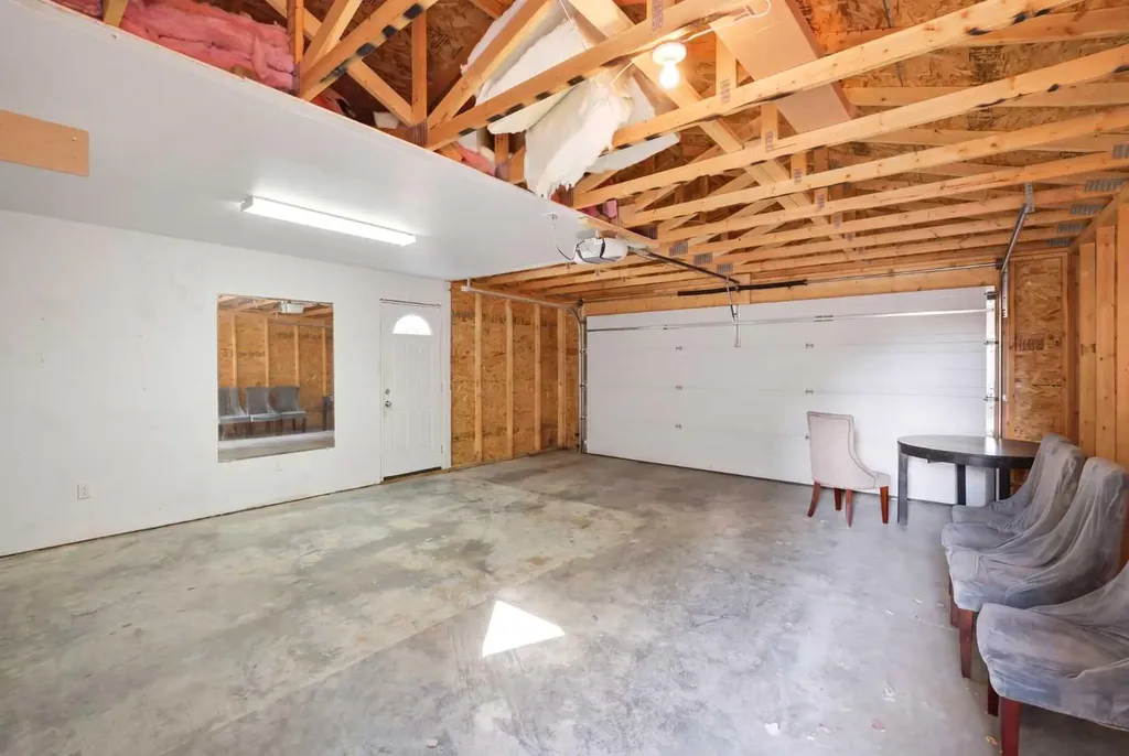 24 Martindale Drive NE Calgary AB T3J2V6
