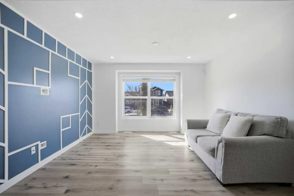 24 Martindale Drive NE Calgary AB T3J2V6