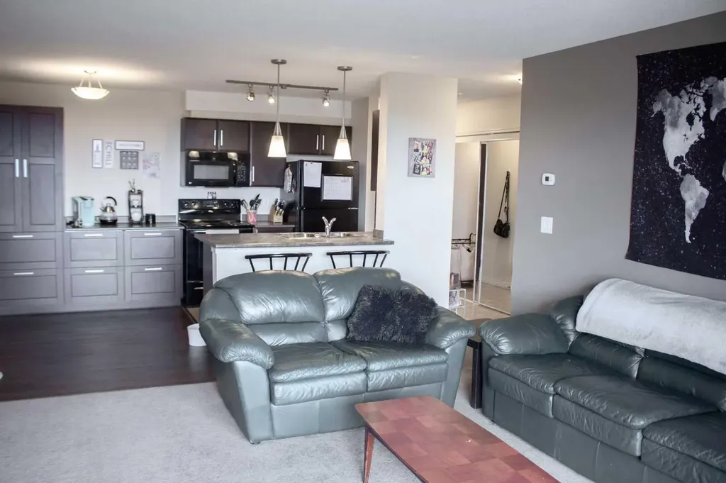 9124 96 Avenue Grande Prairie AB T8X 0A1