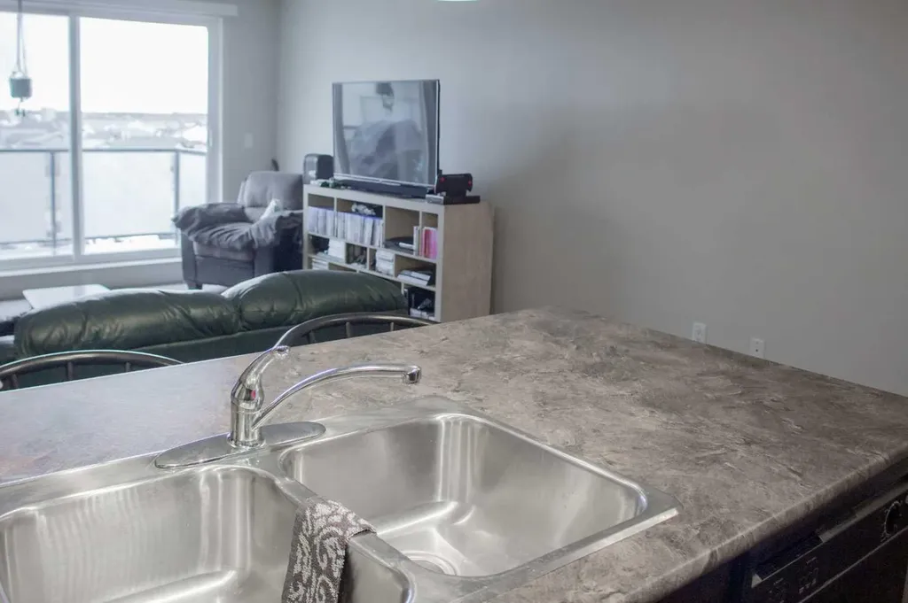 9124 96 Avenue Grande Prairie AB T8X 0A1
