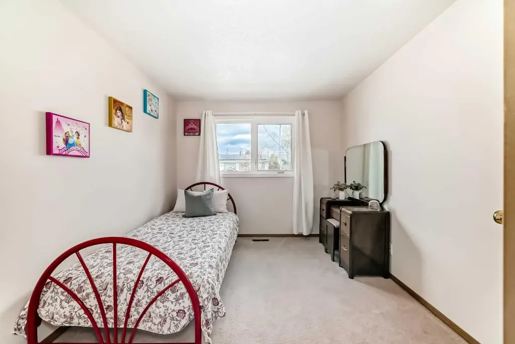 41 Alder Crescent SE Airdrie AB T4B 1J1