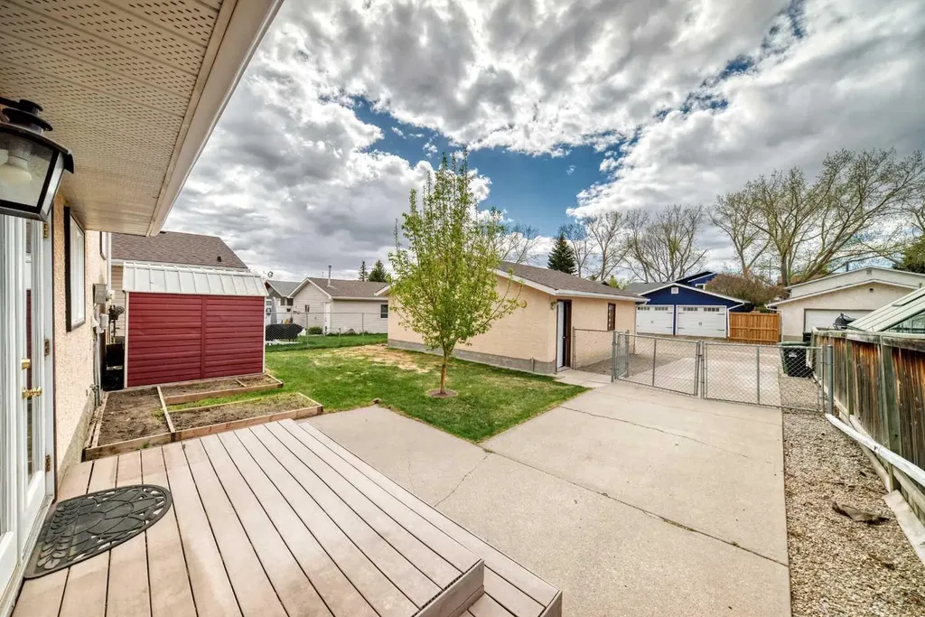 41 Alder Crescent SE Airdrie AB T4B 1J1