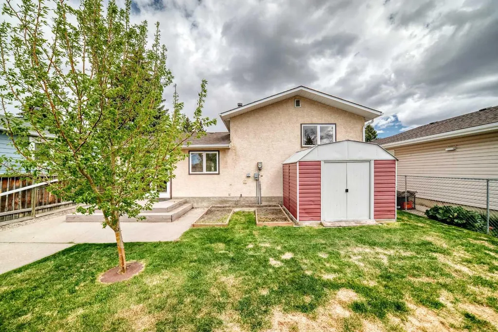 41 Alder Crescent SE Airdrie AB T4B 1J1