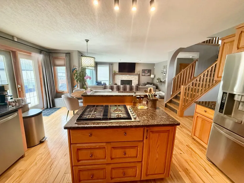 150 Hallam Drive Hinton AB T7V2C3