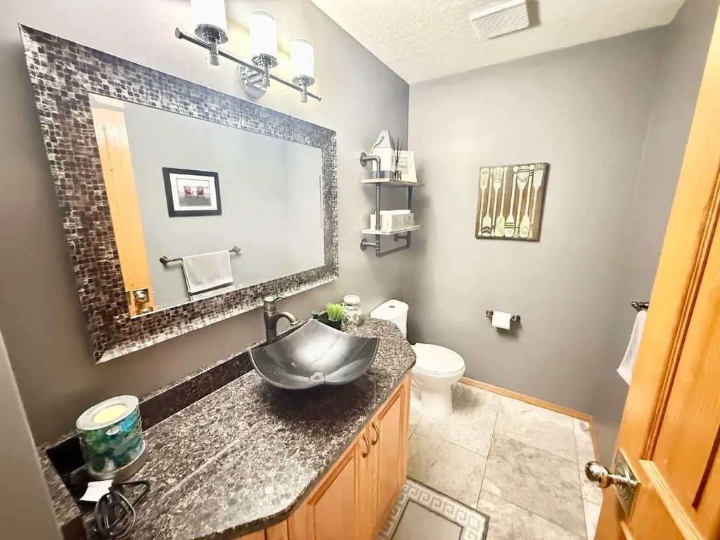 150 Hallam Drive Hinton AB T7V2C3