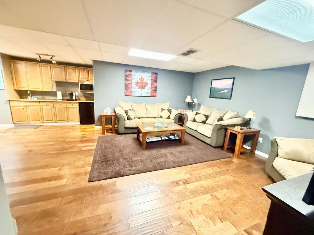 150 Hallam Drive Hinton AB T7V2C3