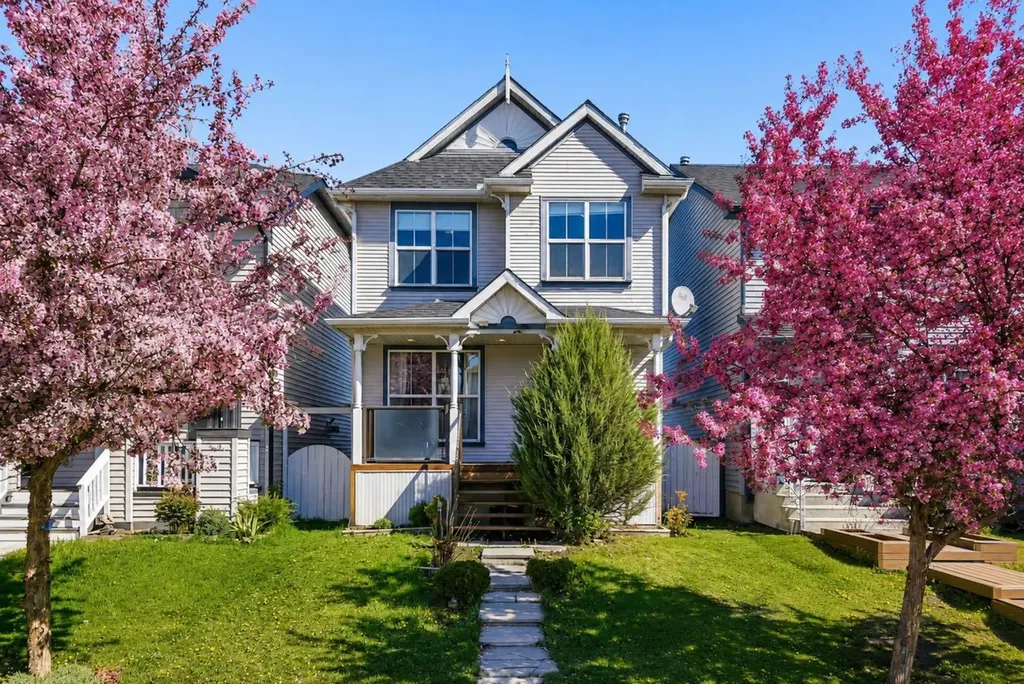 80 Prestwick Bay SE Calgary AB T2Z 4S4