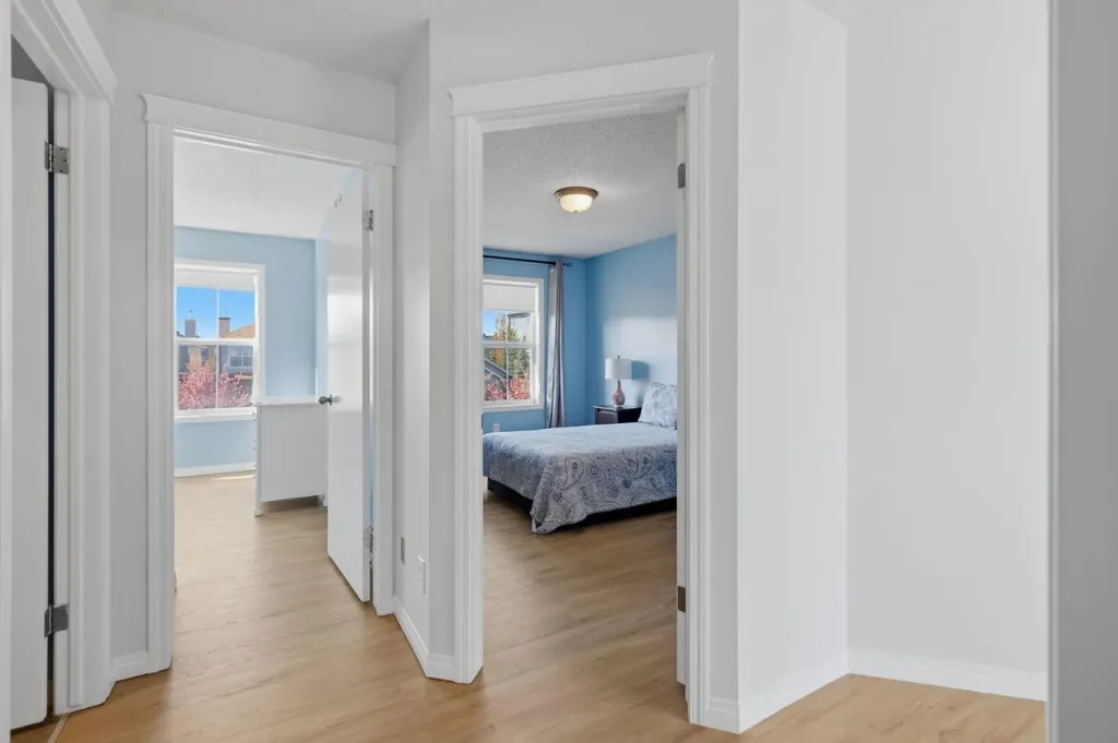 80 Prestwick Bay SE Calgary AB T2Z 4S4